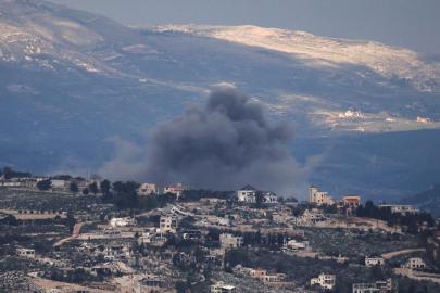 İşgalci İsrail'in Lübnan'a düzenlediği saldırılarda 11 kişi hayatını kaybetti