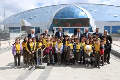 Konya protokolü Bilim Merkezi'nde buluştu