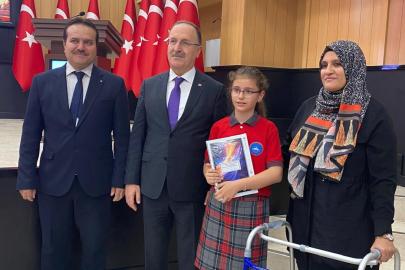 Korkuteli’den kitap okuma yarışmasında il birinciliği