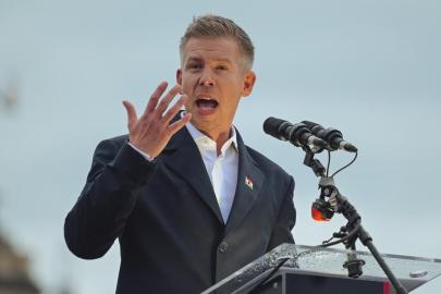 Macaristan'da genel seçimi Magyar büyük farkla önde götürüyor