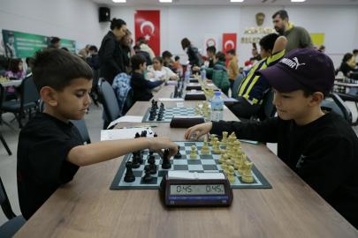 Menteşe'de 23 Nisan satranç turnuvası ile kutlandı