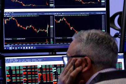 New York borsası Trump'ın İran'a yönelik açıklamaları sonrası düşüşle açıldı