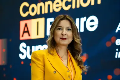 Swarm Connection, AI FutureSummit'te yapay zeka odaklı karar mekanizmasını tanıttı