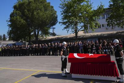 Trafik kazasında şehit olan polis Serkan Hızlı için tören düzenlendi