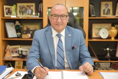 Ayhan Zeytinoğlu: Eximbank kredileri dış ticaret için çok önemli