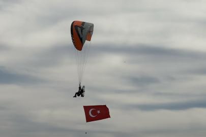 Bodrum semalarında ay yıldızlı 19 Mayıs kutlaması
