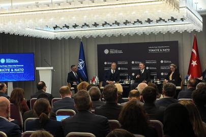 Brüksel'de 'Dönüşen Güvenlik Ortamında Türkiye ve NATO' paneli düzenlendi
