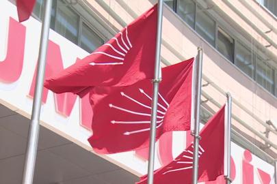 CHP İstanbul İl Yönetimi'nin görevden uzaklaştırılmasına yönelik dava ertelendi