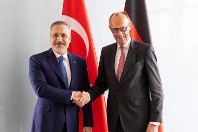 Dışişleri Bakanı Fidan, Almanya Başbakanı Merz ile görüştü