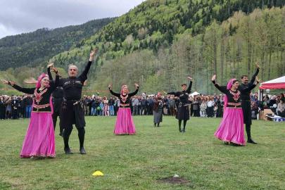 Posof’ta 19 Mayıs coşkusu: Gençlerin gösterileri nefes kesti
