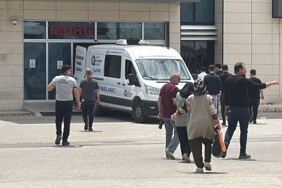 Trafikte yol verme kavgası: 3 ölü (2)