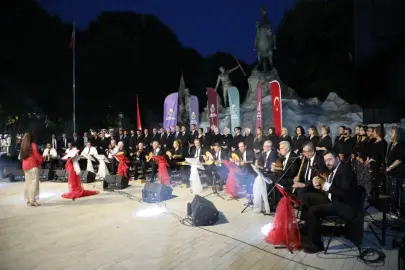 Bursa İnegöl'de TSM korosundan unutulmaz konser