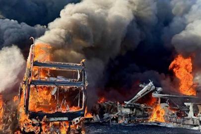 İngiltere’de 36 adet çift katlı otobüs yandı: Kundaklama şüphesiyle soruşturma başlatıldı