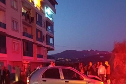 Alanya'da otomobil ile kamyonet çarpıştı: 2 yaralı