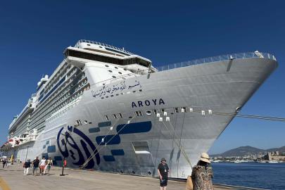 Bodrum'a denizden 2 bin 360 turist geldi