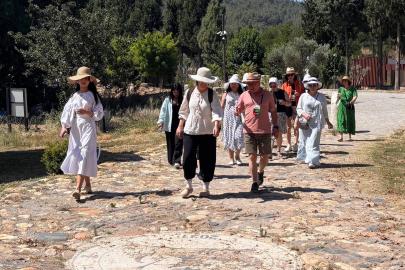 Kazakistanlı öğretmenler, Stratonikeia'yı gezdi