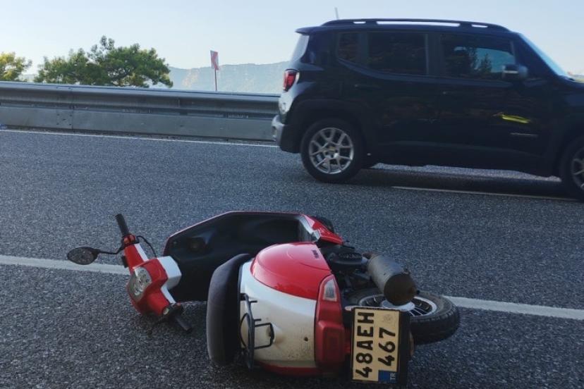 Muğla’da devrilen motosikletin sürücüsü öldü