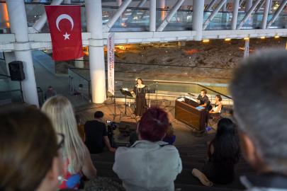 Nekropol Müzesi'nde 'Kahramanlık Türküleri'