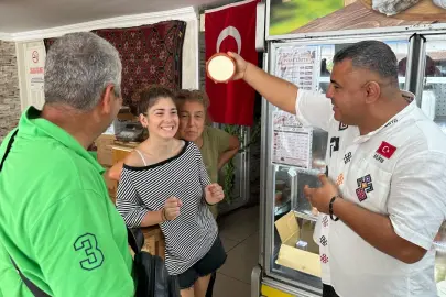 300 yıllık Silifke Yoğurdu marka yolunda... Ters çevrilmesine rağmen dökülmeyen yoğurt şaşırtıyor