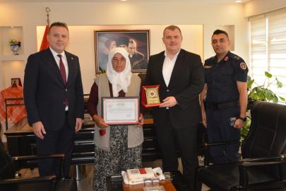 Arsasını Jandarma Asayiş Vakfı'na bağışladı