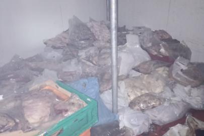 Bodrum’da 400 kilo bozuk ete el konuldu