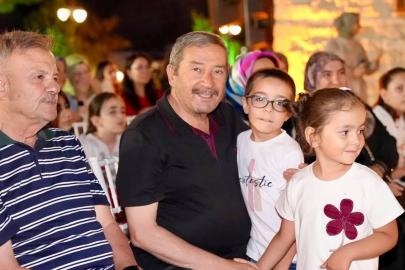 Darende’de nostalji sineması ve karaoke gecesi düzenlendi