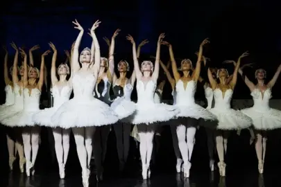 Denizli Opera ve Bale Günleri’nde “Kuğu Gölü” büyüsü