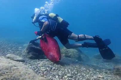 Hıdırellez dilekleri, aylar sonra da deniz yaşamını tehdit ediyor