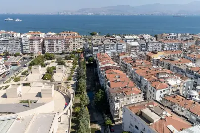 İzmir Körfezi'ne açılan Poligon Deresi’nde dip temizliği