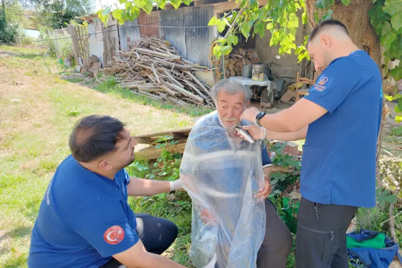 Kocaeli’de şefkat eli 8 bin haneye ulaştı