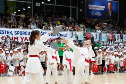 Manisa'da 5 bin çocuk 'Yaz Spor'da buluştu