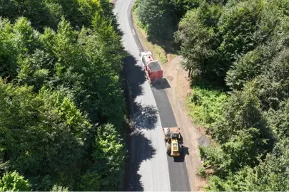Ordu-Tokat sınırında asfalt çalışması