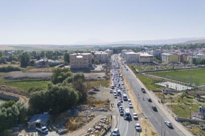 Vatandaşlar Malazgirt Zaferi kutlamalarına yoğun katılım sağladı
