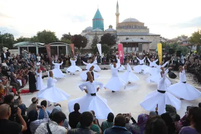 23. Uluslararası Konya Mistik Müzik Festivali tüm coşkusuyla sürüyor