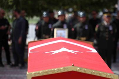 Geçirdiği kalp krizi sonucu şehit düşen Uzman Çavuş Sevim son yolculuğuna uğurlandı