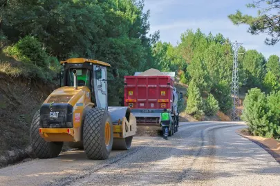Osmangazi'nin 3 mahallesinde yollar yenileniyor