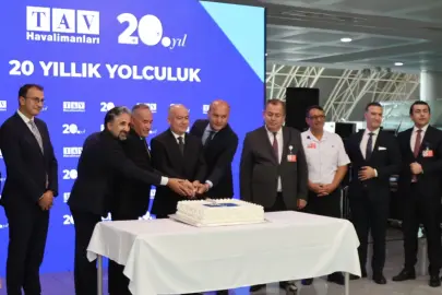 TAV Ege'den İzmir'de çifte kutlama